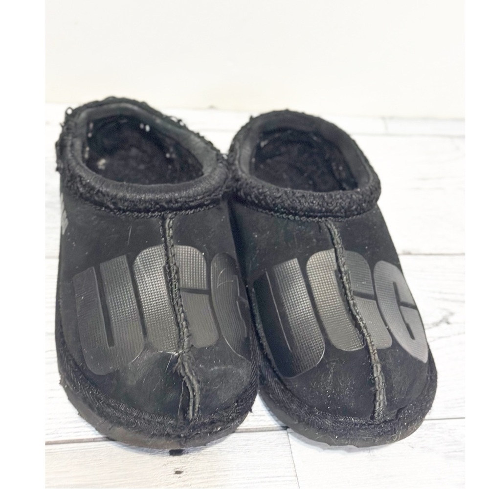 UGG Kids' Tasman II Scatter Graphic slippers black suede Sz 12 - Picture 4 of 6